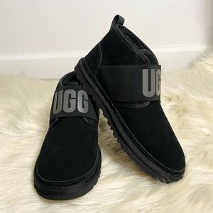 Men’s UGG slippers